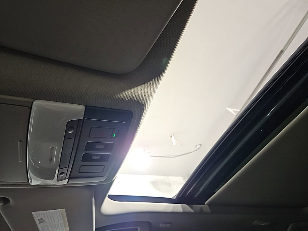 New 2025 Nissan Rogue Platinum w/ Platinum Premium Package image 21