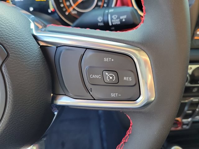 Used 2023 Jeep Gladiator Rubicon w/ LED Lighting Group AWD/4WD image 17