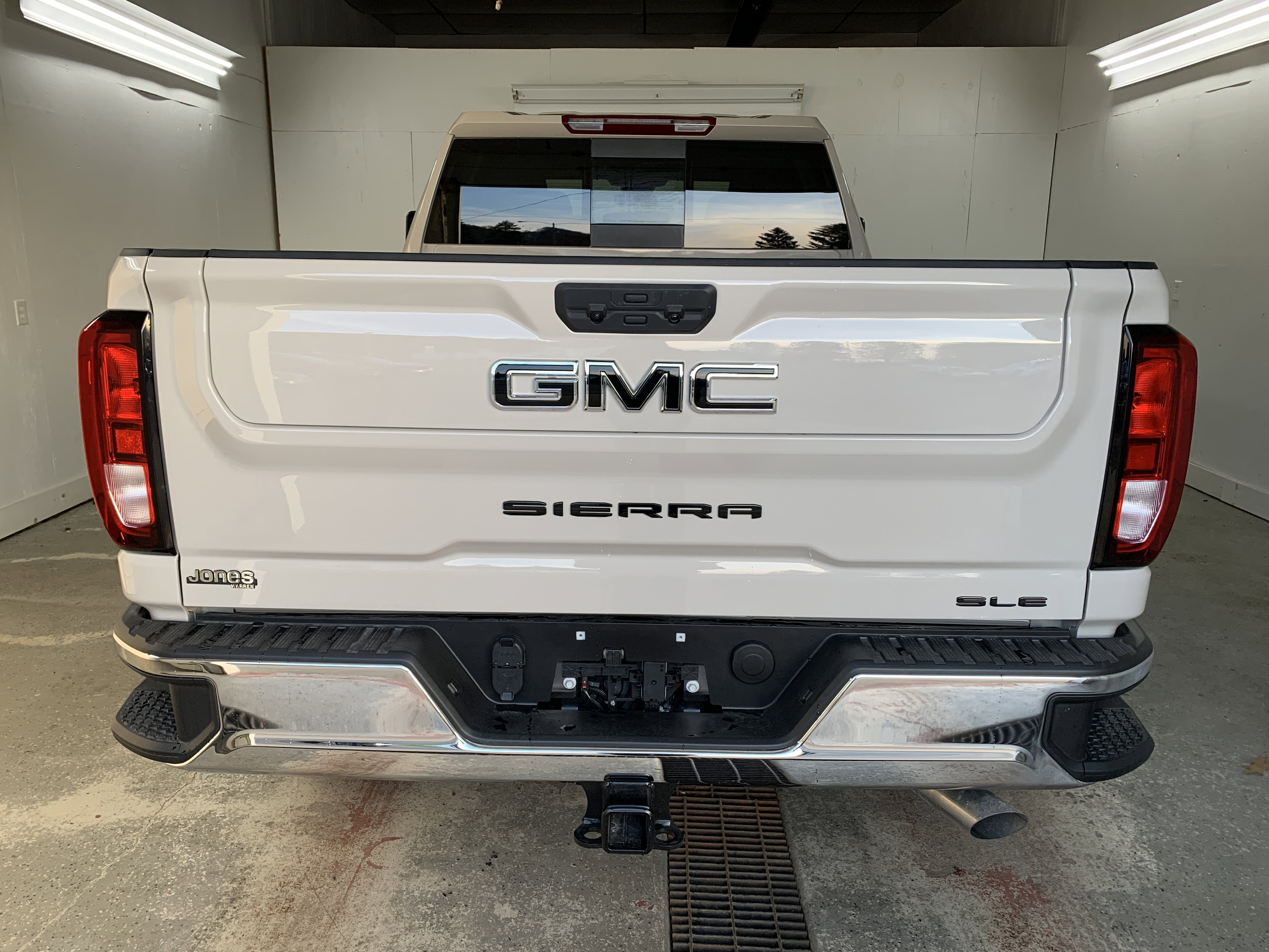 New 2026 GMC Sierra 2500 SLE image 5