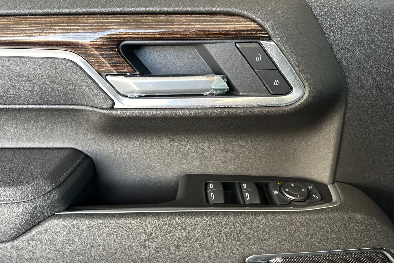 New 2026 GMC Sierra 1500 Elevation w/ Elevation Select Package image 12