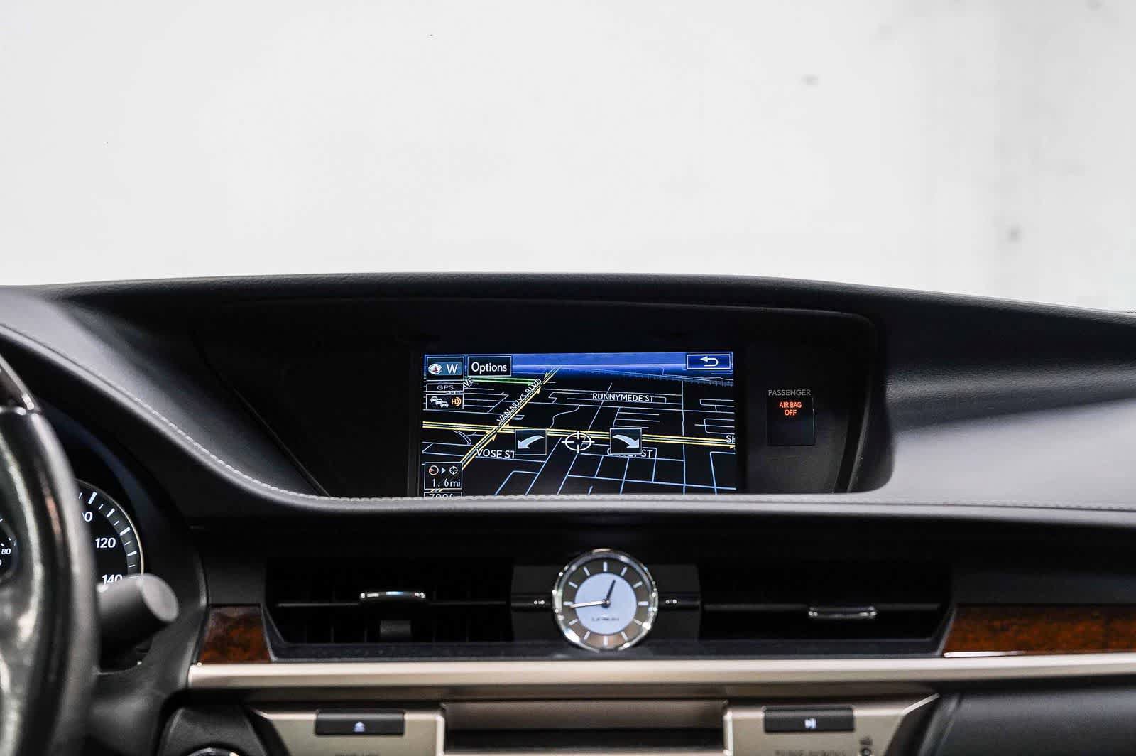 Used 2016 Lexus ES 350 w/ Luxury Package w/Wood Trim FWD image 14