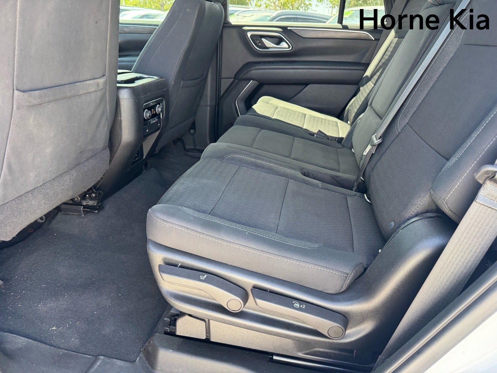 Used 2022 Chevrolet Tahoe LS RWD image 13