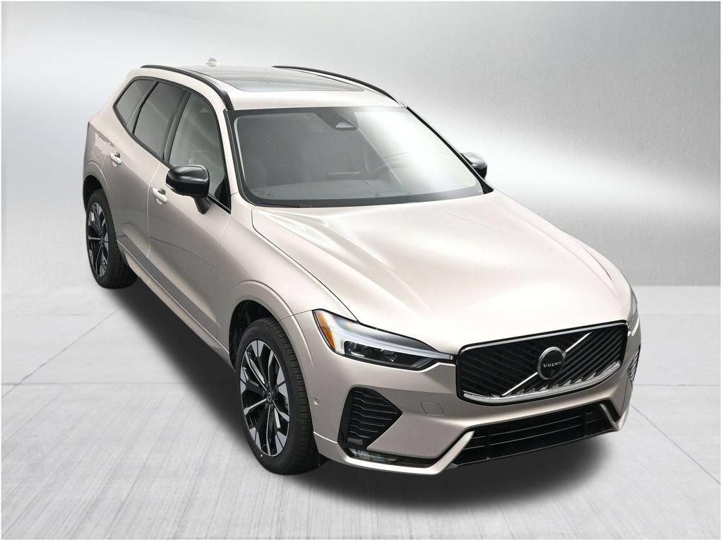New 2026 Volvo XC60 B5 Plus AWD/4WD image 19