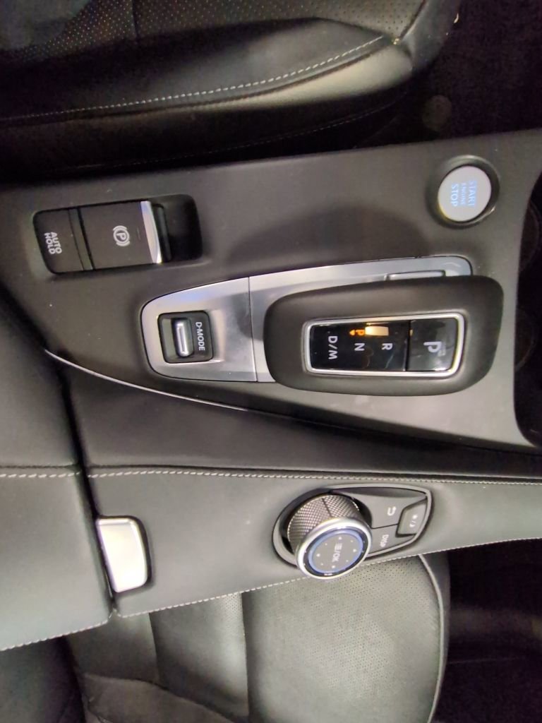 Used 2023 INFINITI QX50 Luxe image 16