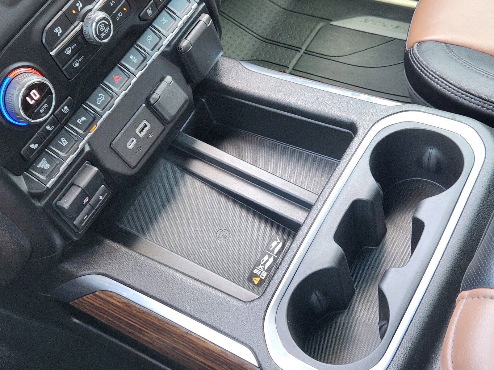 Used 2021 Chevrolet Silverado 3500 High Country AWD/4WD image 16