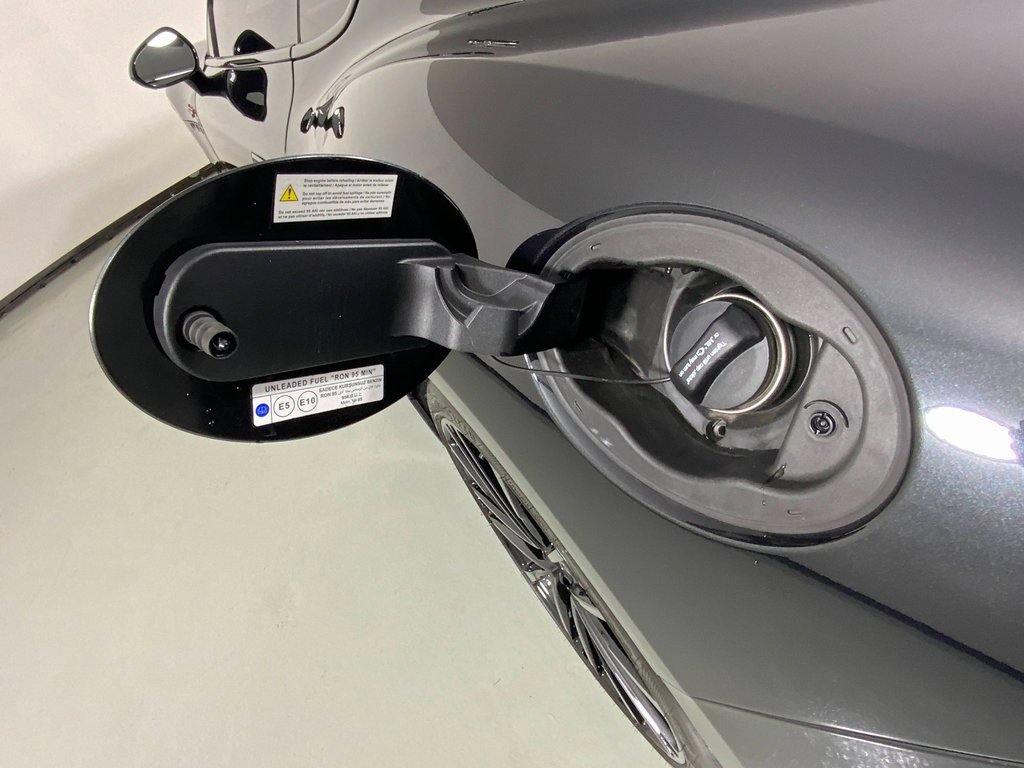 Used 2024 Maserati GranTurismo Trofeo image 14