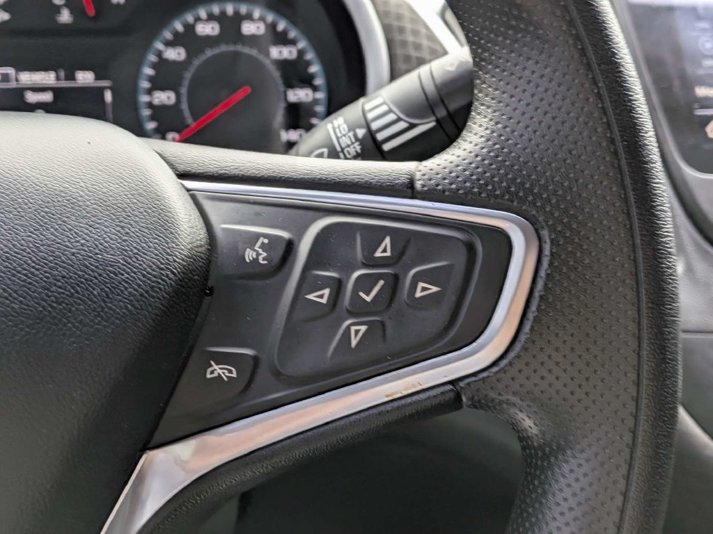 Used 2022 Chevrolet Malibu LS FWD image 20