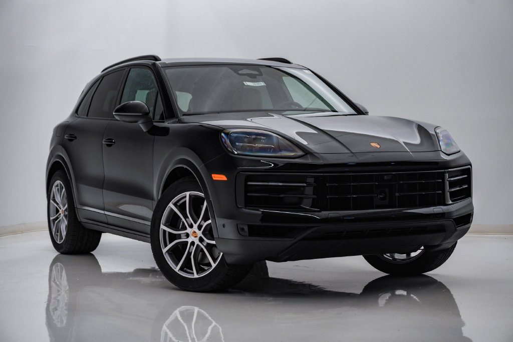 New 2026 Porsche Cayenne AWD/4WD image 8