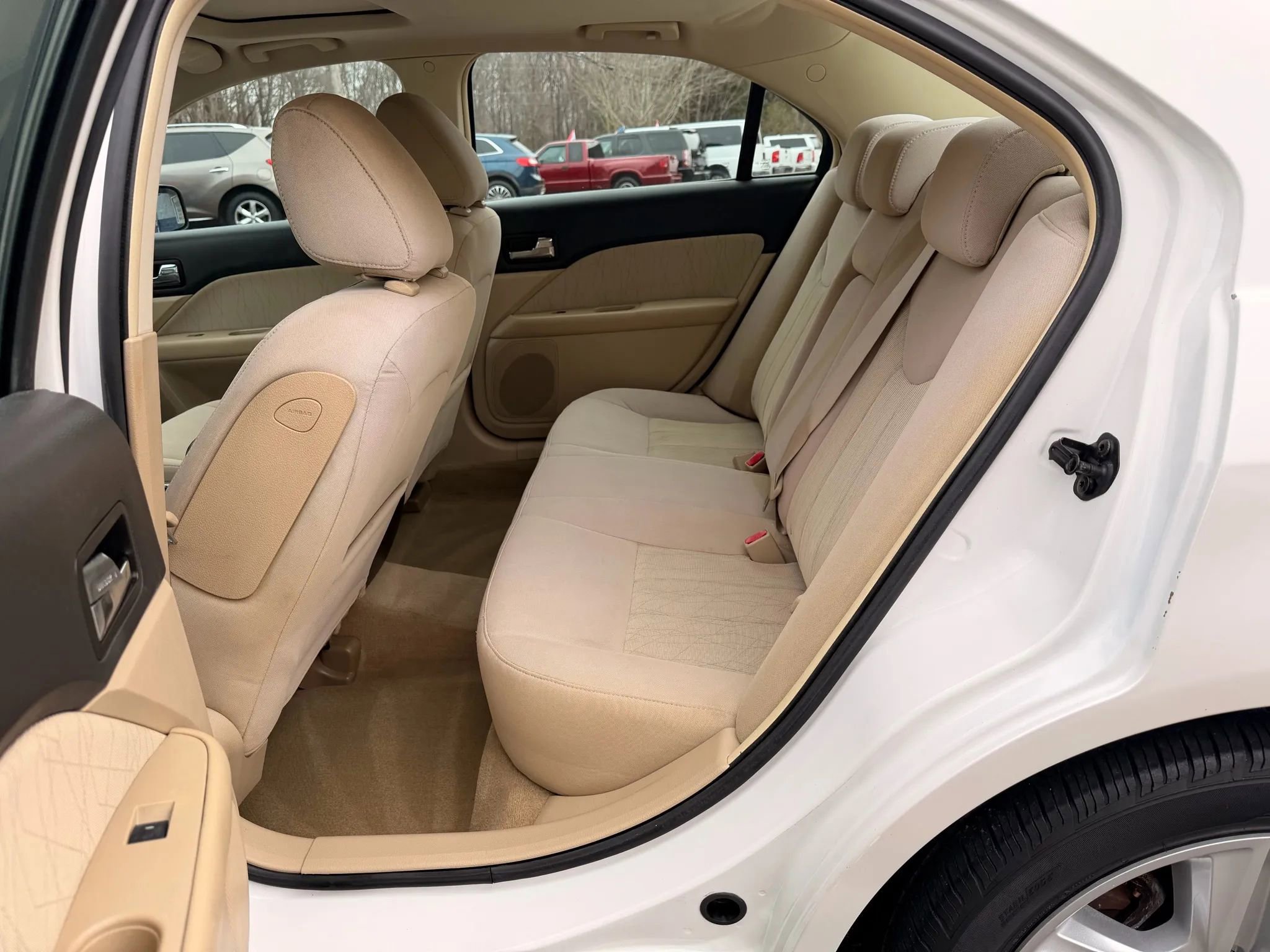 Used 2010 Mercury Milan image 18