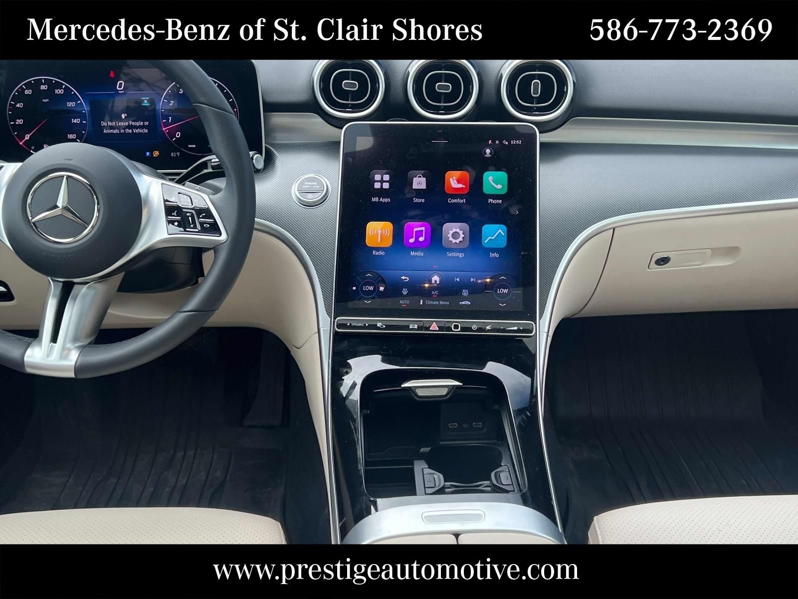 Used 2025 Mercedes-Benz C 300 4MATIC Sedan image 17