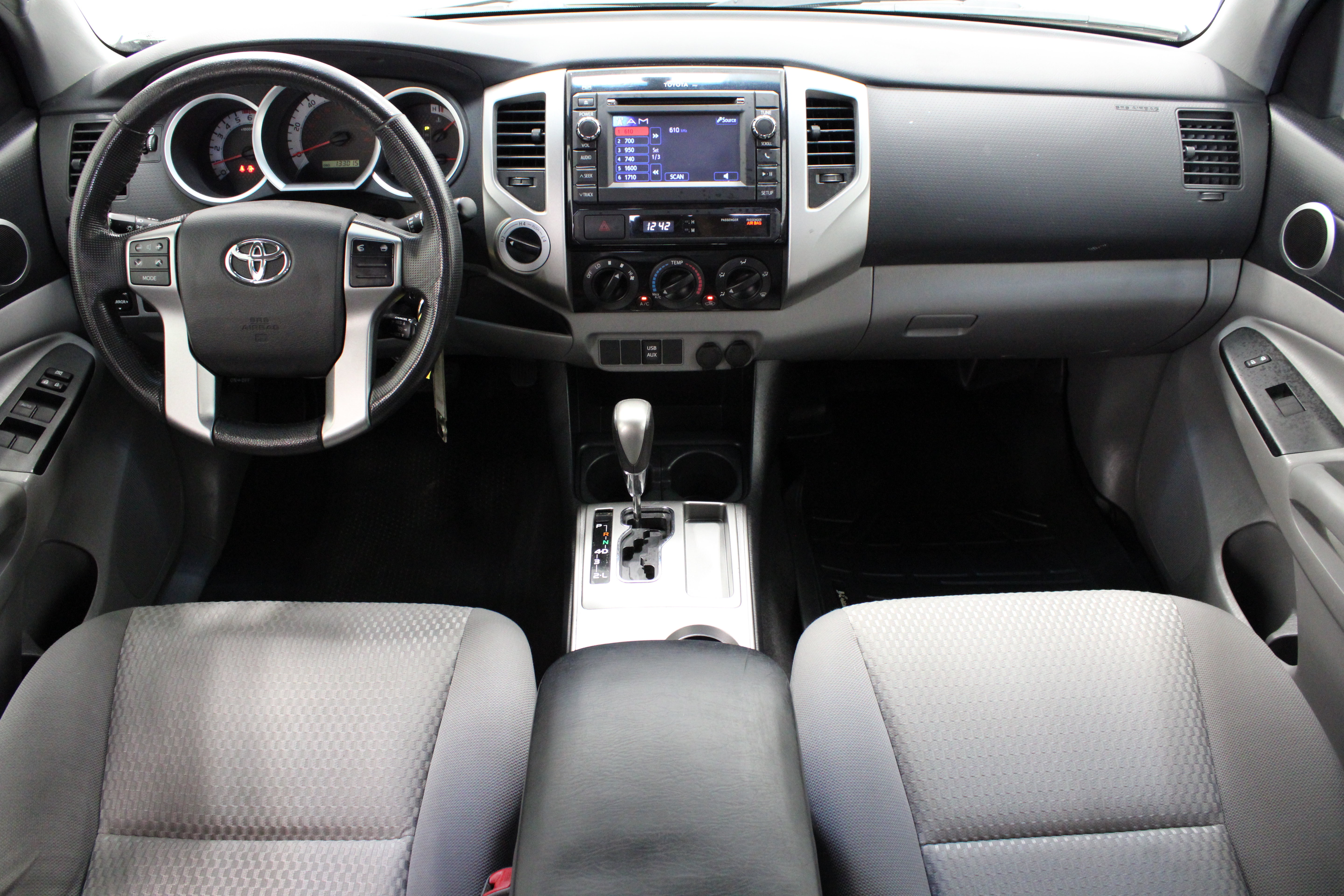 Used 2013 Toyota Tacoma 4x4 Double Cab w/ SR5 Pkg image 26