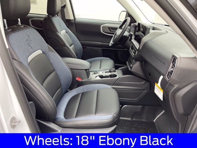 New 2026 Ford Bronco Sport Outer Banks w/ Sasquatch Outer Banks Package AWD/4WD image 38