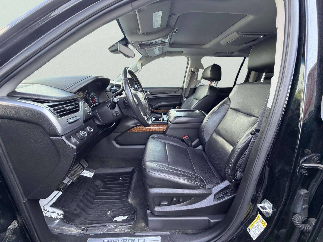 Used 2016 Chevrolet Suburban LTZ AWD/4WD image 19