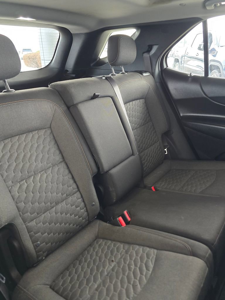 Used 2018 Chevrolet Equinox LT w/ Sun & Infotainment Package image 36