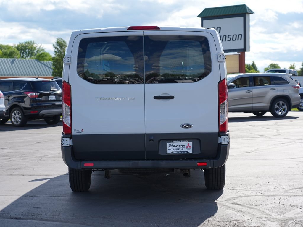 Used 2016 Ford Transit 150 130 Low Roof RWD image 4