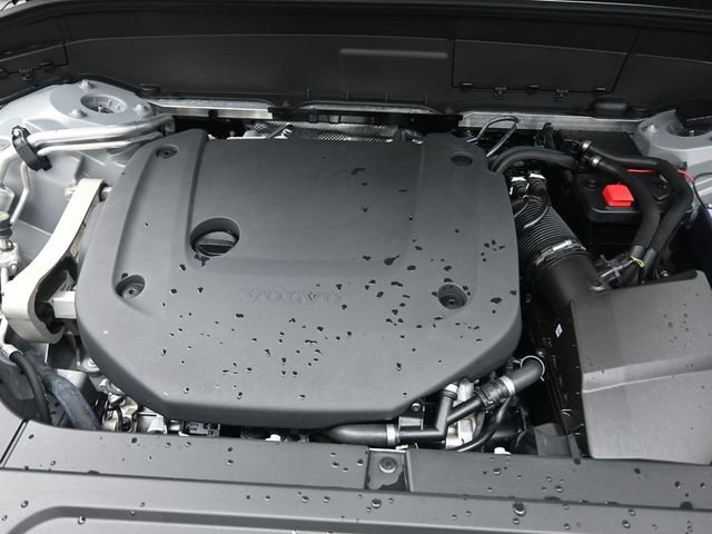 Used 2026 Volvo XC90 B6 Plus w/ Protection Package Premier image 32