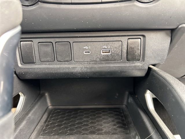 Used 2022 Nissan Frontier SV image 41