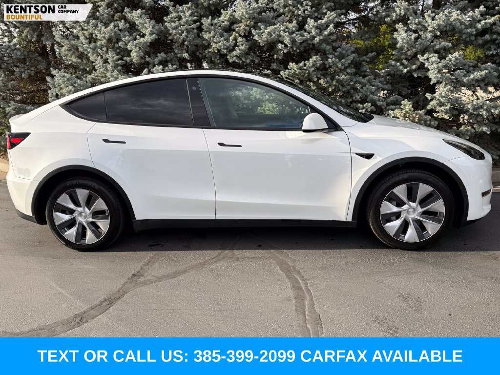 Used 2022 Tesla Model Y Long Range AWD/4WD image 10
