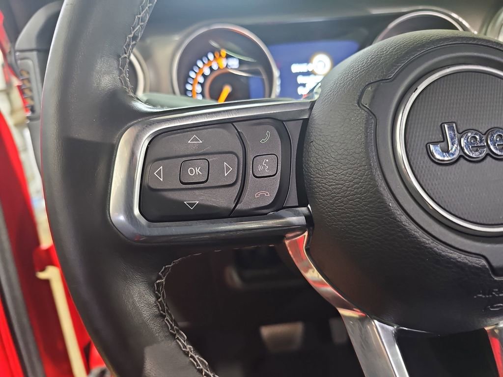 Used 2022 Jeep Wrangler Unlimited Sahara w/ Cold Weather Group image 16