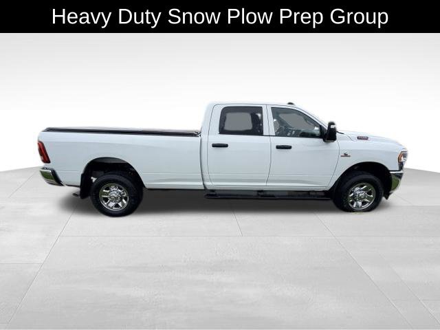 Used 2024 RAM 2500 Tradesman w/ Chrome Appearance Group AWD/4WD image 6
