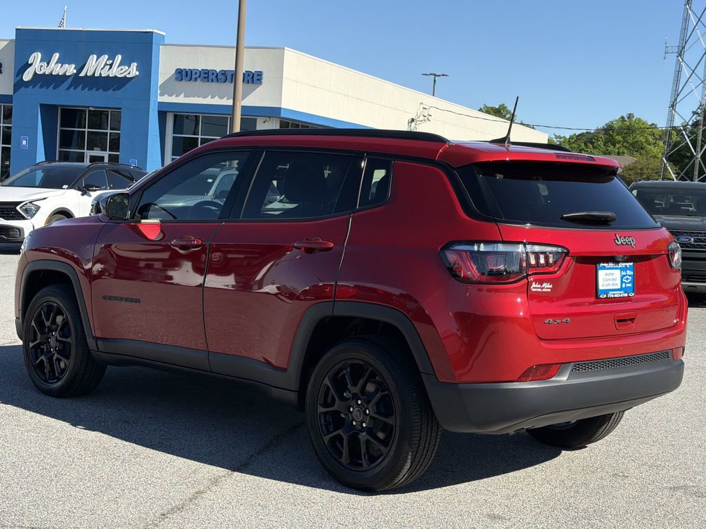 Used 2026 Jeep Compass Latitude image 20