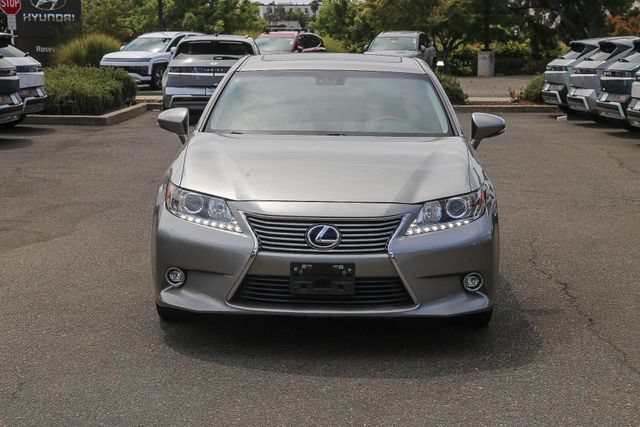 Used 2015 Lexus ES 300h w/ Navigation System Package FWD image 7