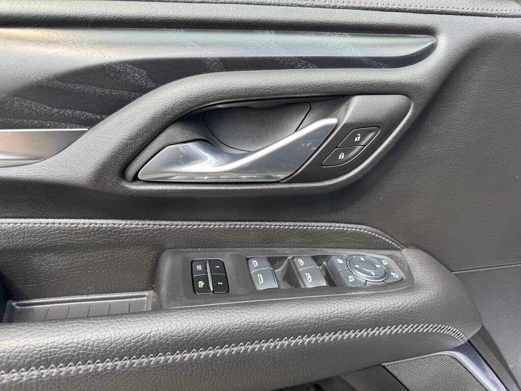 Used 2024 GMC Yukon Denali image 13