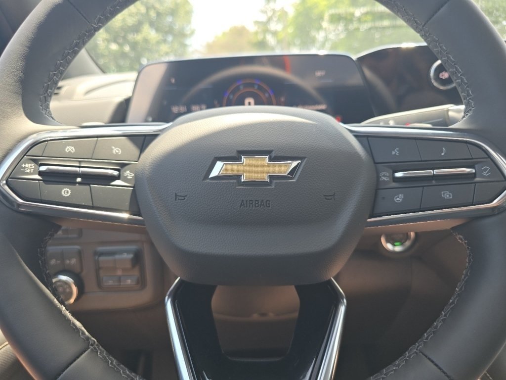 New 2026 Chevrolet Tahoe Premier w/ Sun And Tow Package AWD/4WD image 17