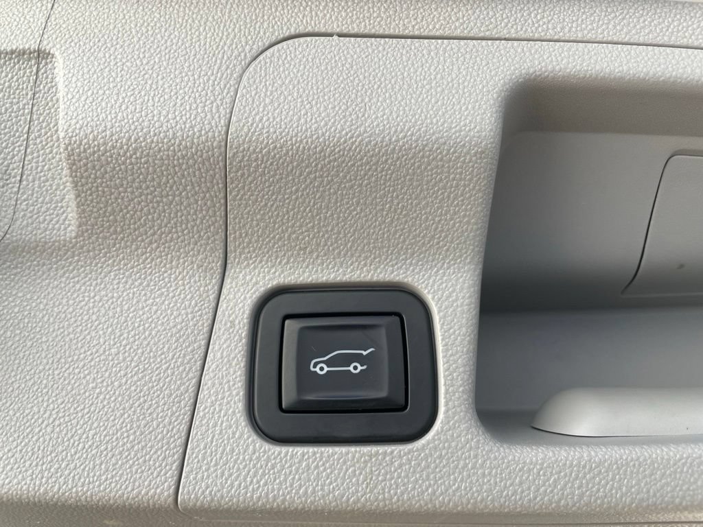 Used 2019 GMC Acadia SLT FWD image 25