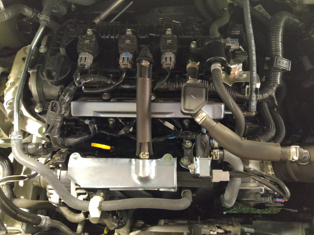 Used 2025 Nissan Versa SV w/ Trunk Package FWD image 30