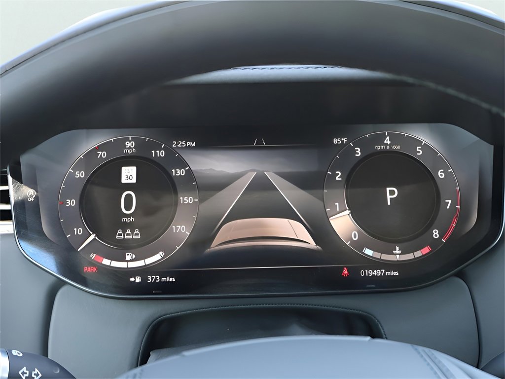 Used 2024 Land Rover Range Rover SE image 54