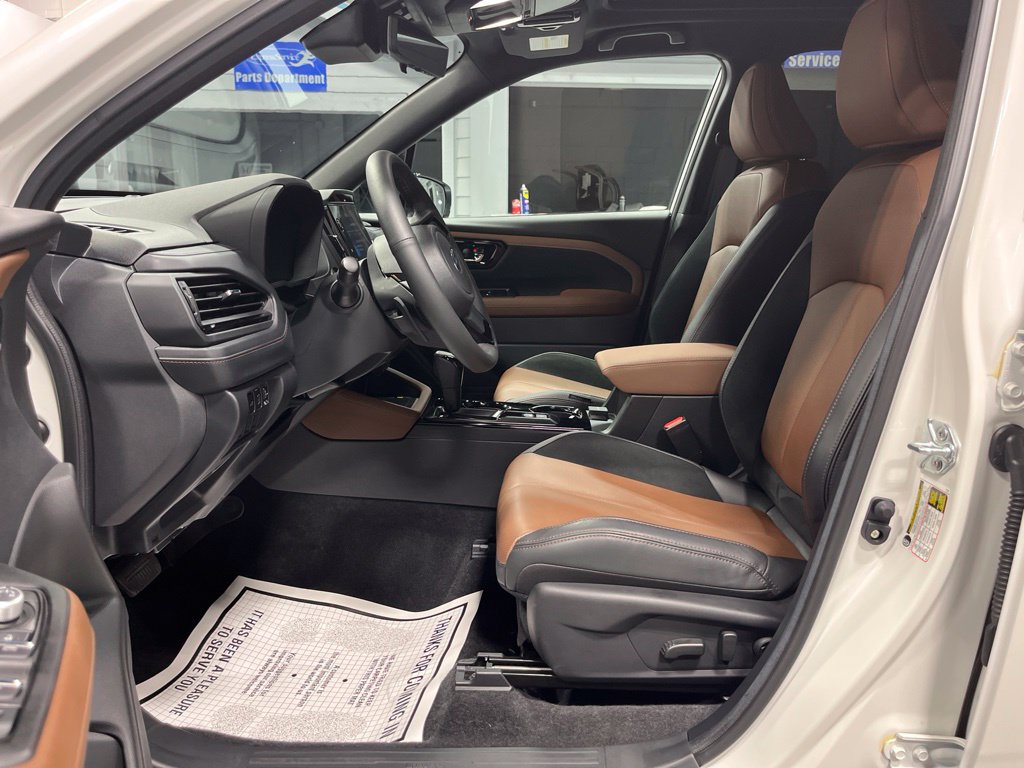 Used 2026 Subaru Forester Touring AWD/4WD image 13