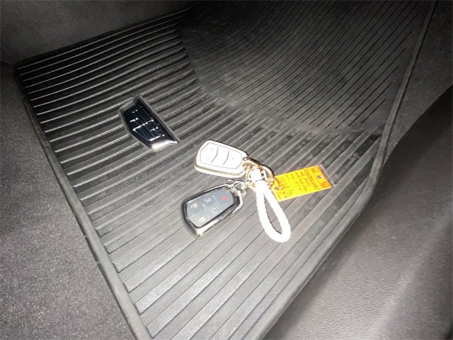 Used 2021 Cadillac XT6 Premium Luxury image 31