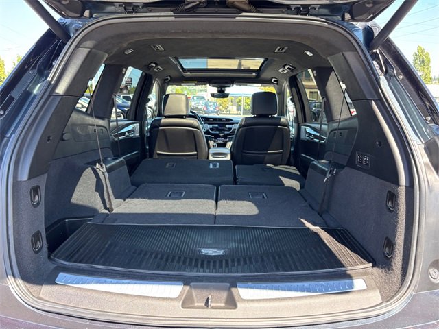 Used 2021 Cadillac XT6 Premium Luxury w/ Platinum Package image 31