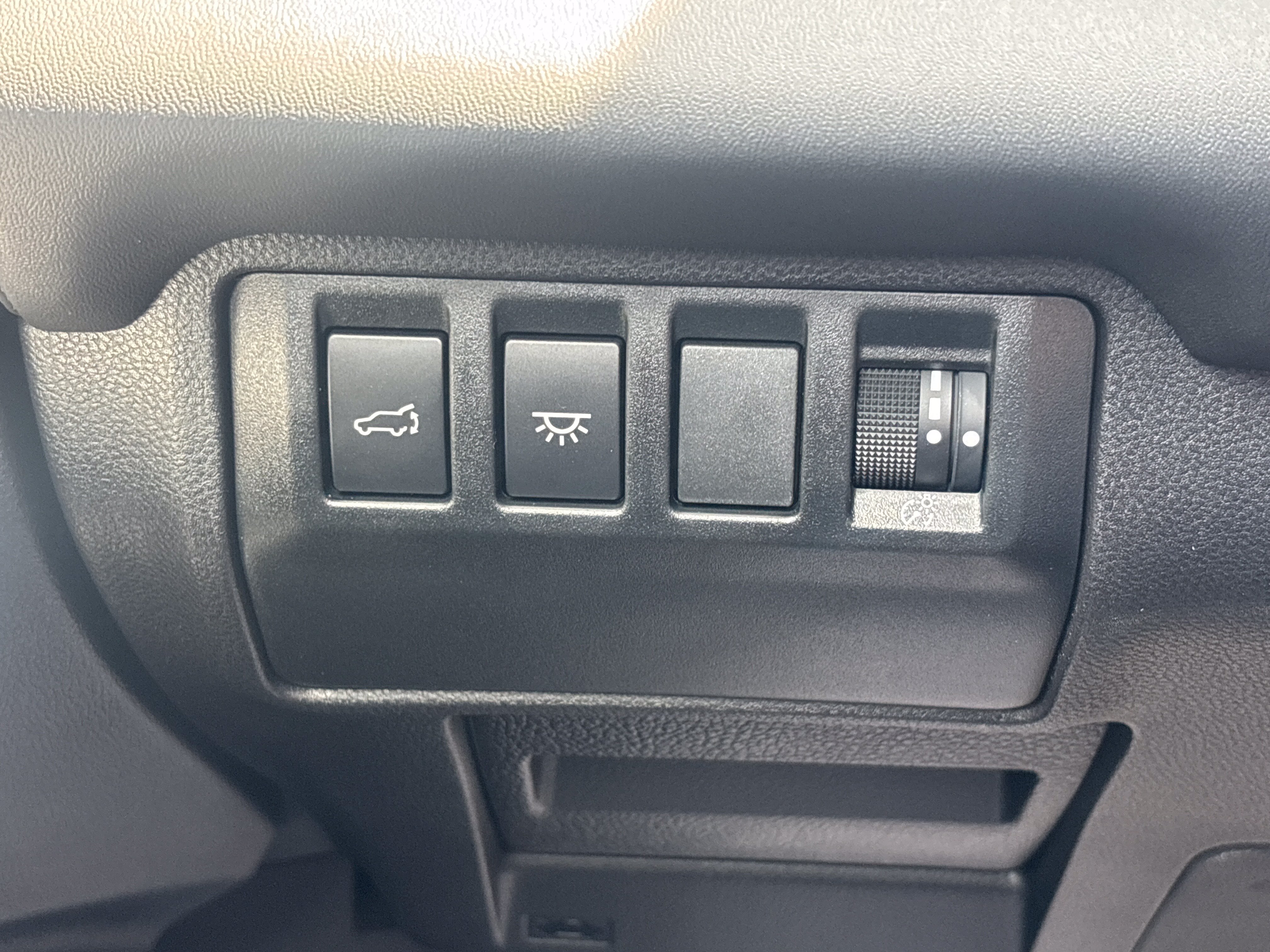 Certified 2025 Subaru Ascent Bronze Edition AWD/4WD image 43