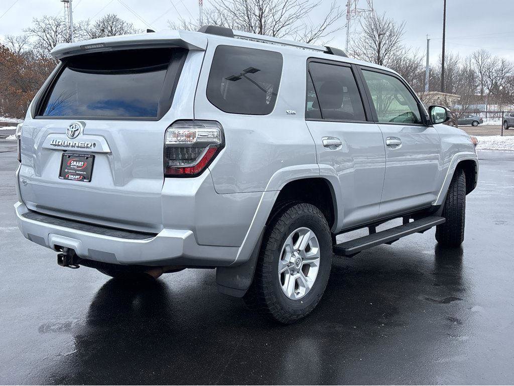Used 2021 Toyota 4Runner SR5 image 19