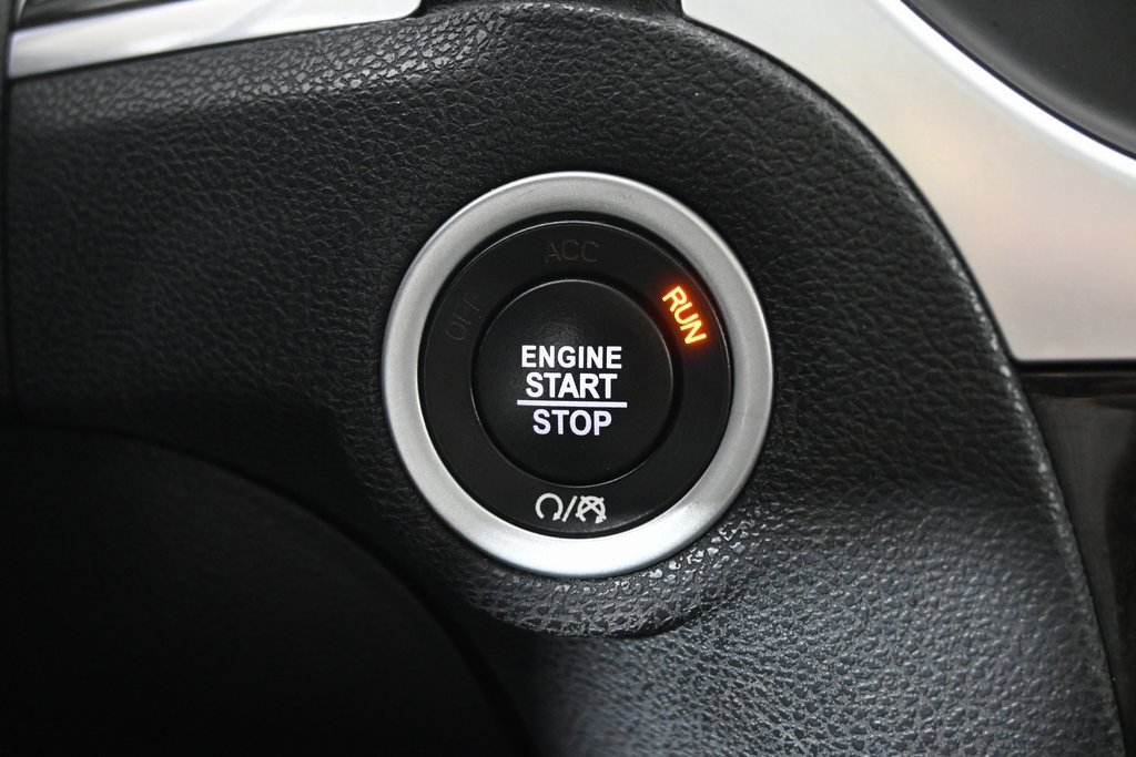 Used 2023 Chrysler 300 Touring L w/ Popular Equipment Group image 34