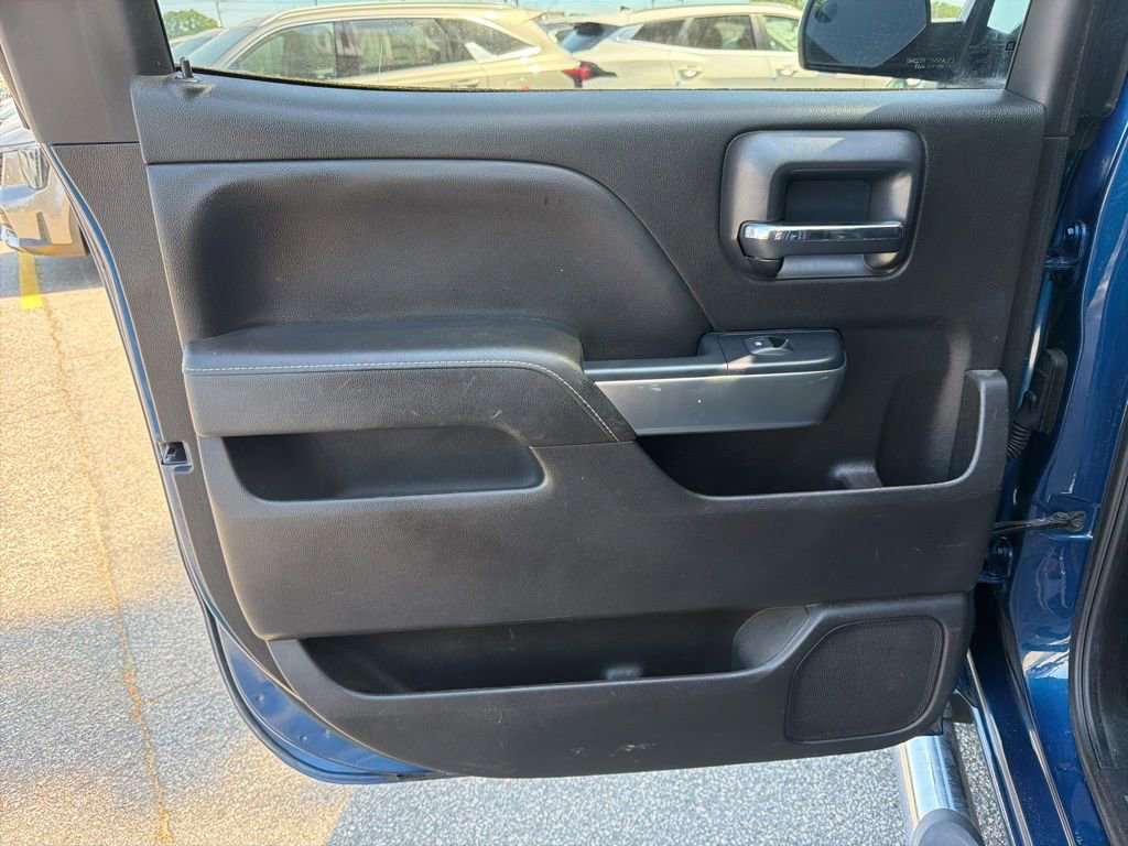 Used 2018 Chevrolet Silverado 1500 LT w/ All Star Edition RWD image 22