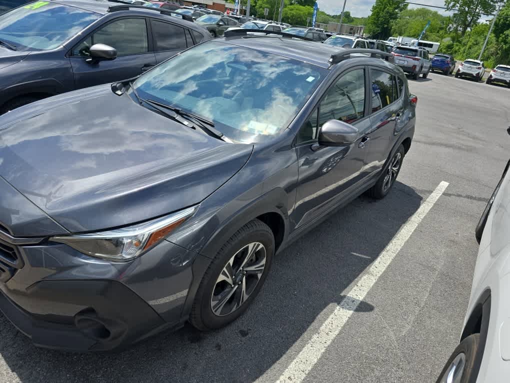 Used 2025 Subaru Crosstrek 2.5i Premium AWD/4WD image 4