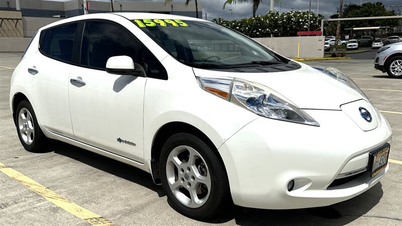 Used 2013 Nissan Leaf SV w/ LED & Quick Charge Pkg FWD image 7