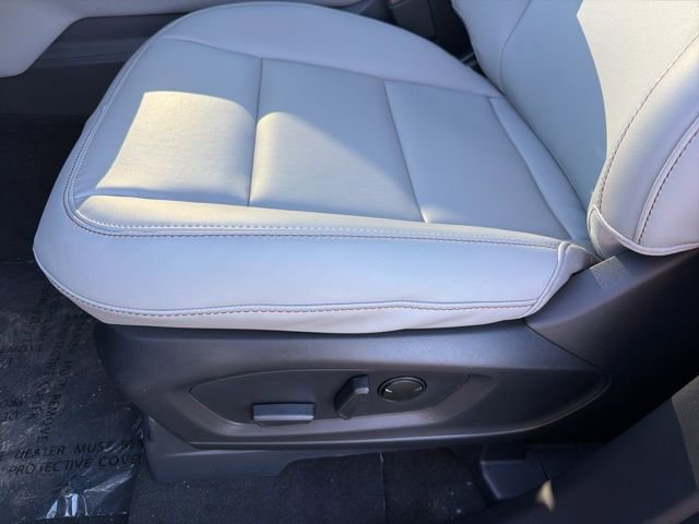 New 2026 Ford Explorer Active w/ Active Comfort Package AWD/4WD image 11