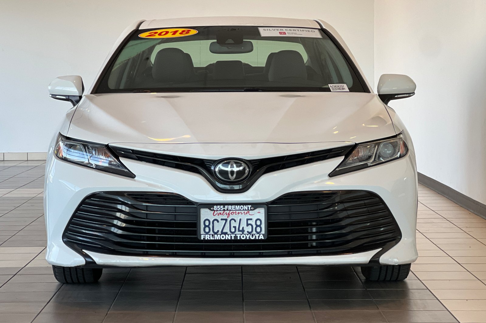 Certified 2018 Toyota Camry LE w/ Convenience Package FWD image 9