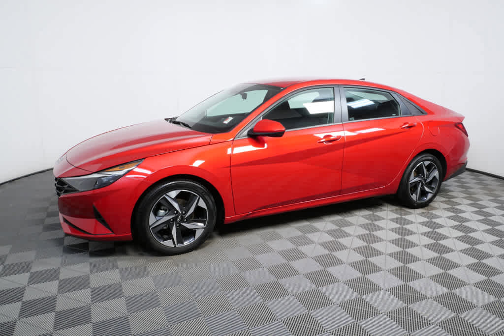 Certified 2023 Hyundai Elantra SEL w/ Convenience Package image 24