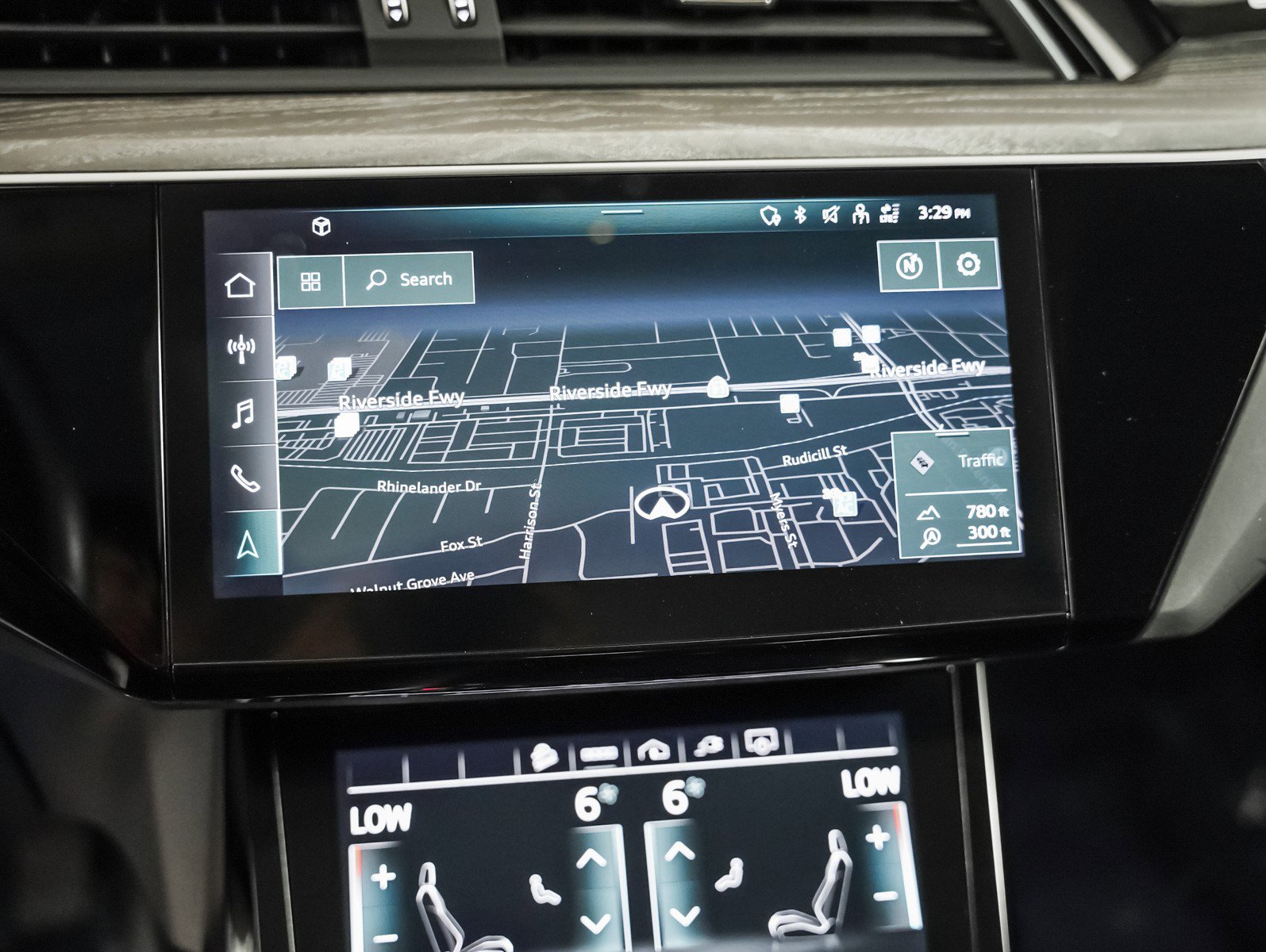 Used 2022 Audi e-tron Premium w/ Convenience Plus Package image 21