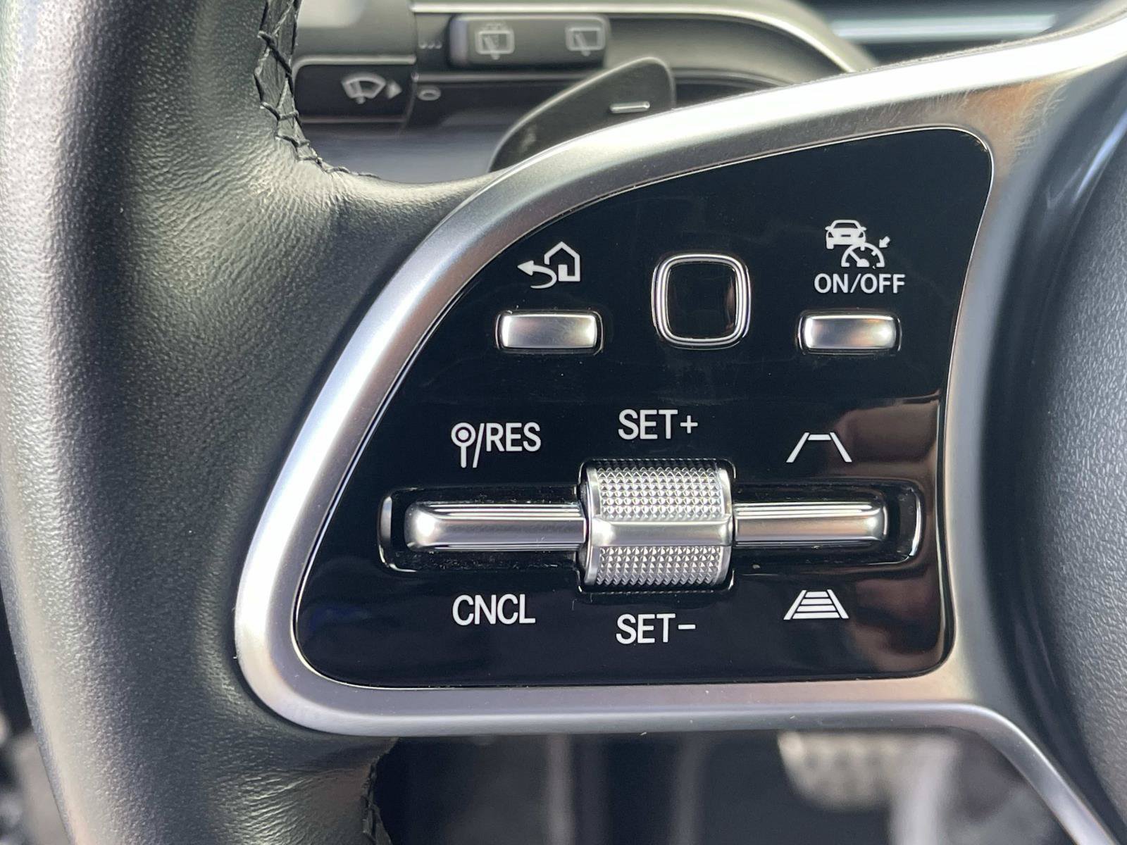 Certified 2023 Mercedes-Benz GLS 450 4MATIC image 44