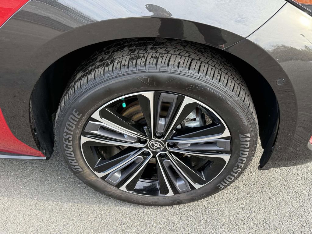 Used 2024 Toyota bZ4X AWD w/ Weather Package image 7