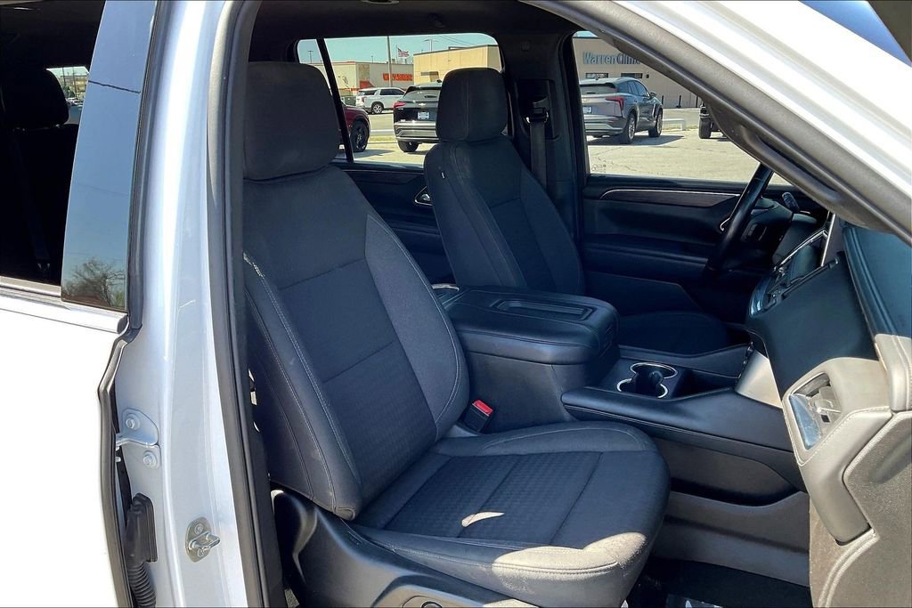 Used 2021 Chevrolet Suburban LS image 7