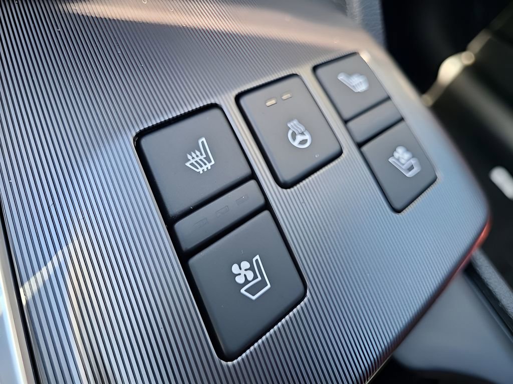 New 2026 Kia Sportage SX FWD image 25