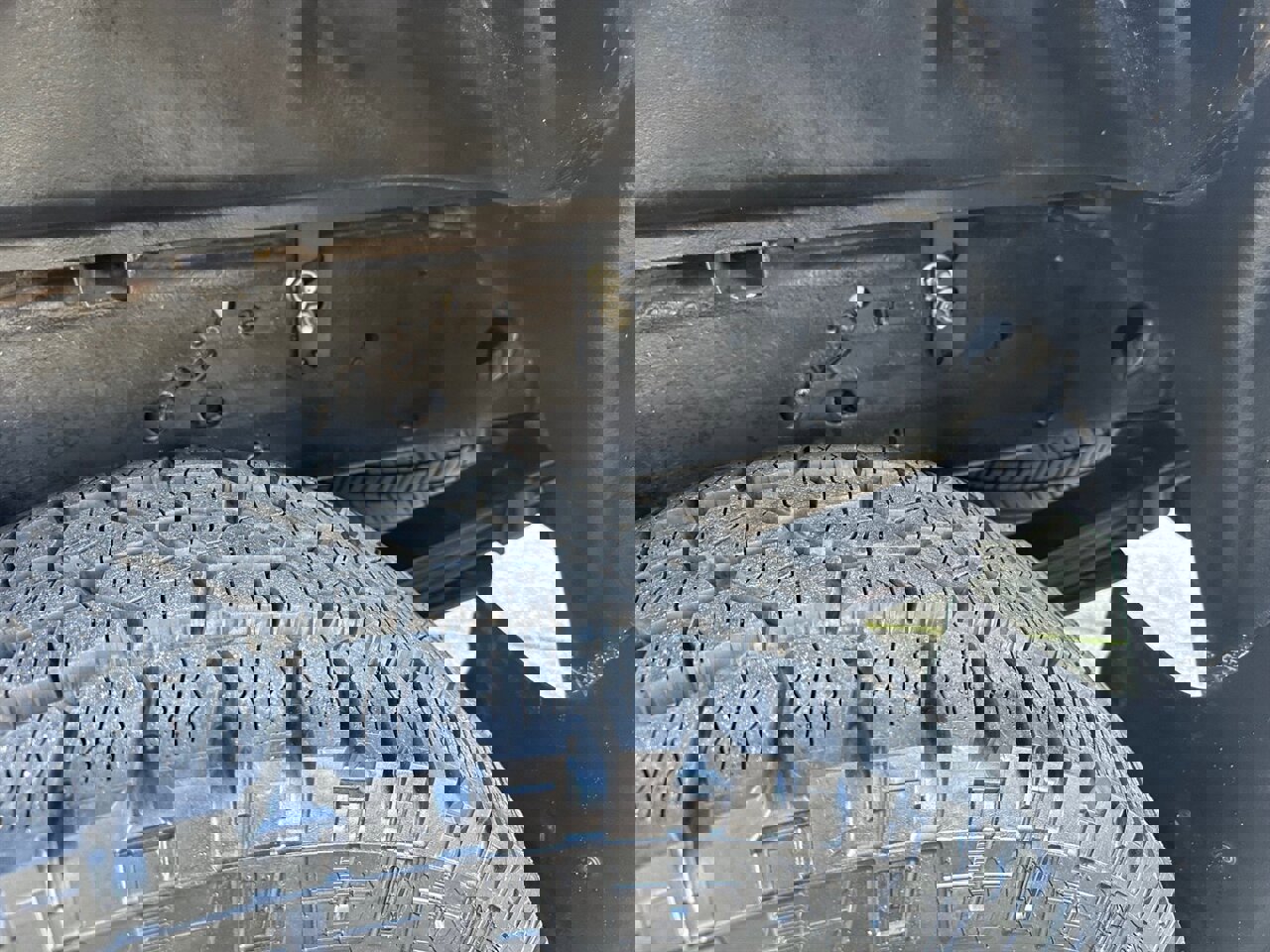 Used 2007 GMC Sierra 2500 SLE w/ Z71 Off-Road Package image 49