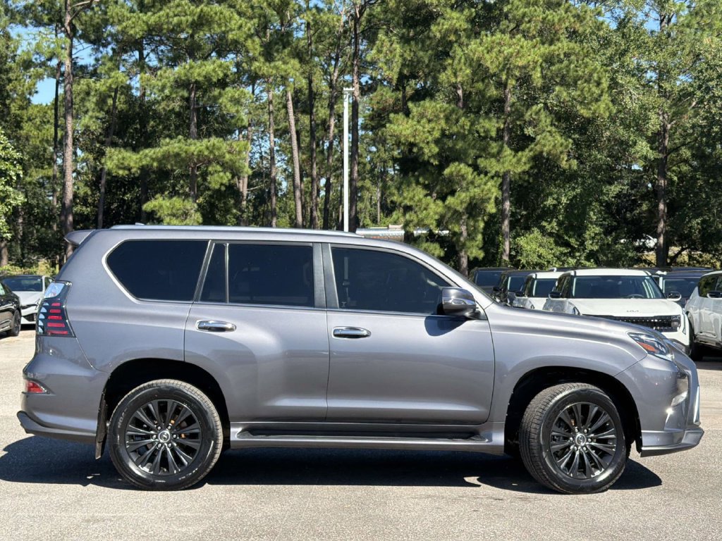 Used 2023 Lexus GX 460 Premium AWD/4WD image 32